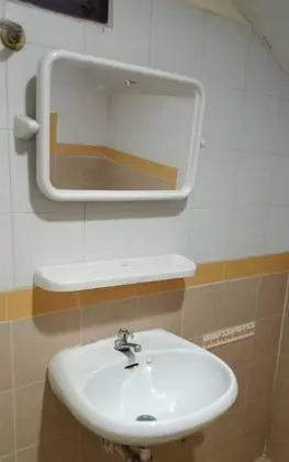 Basic Üç Kişilik Oda