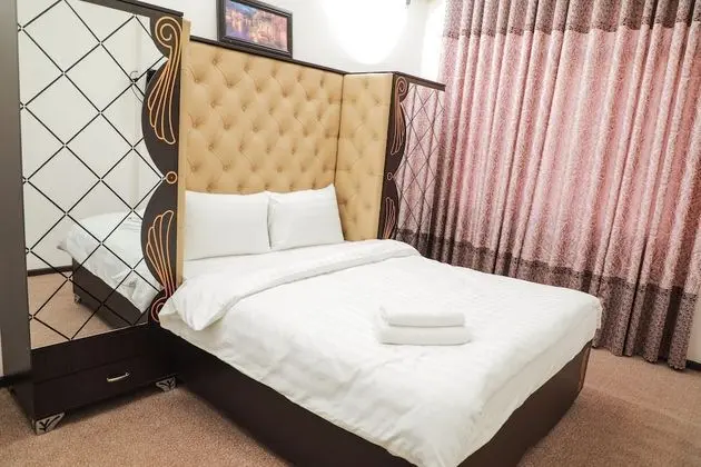 Comfort Tek Büyük Yataklı Oda