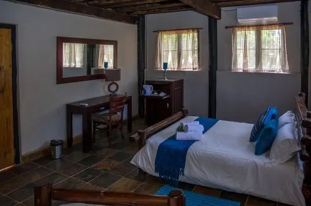 House Hornbill second room
