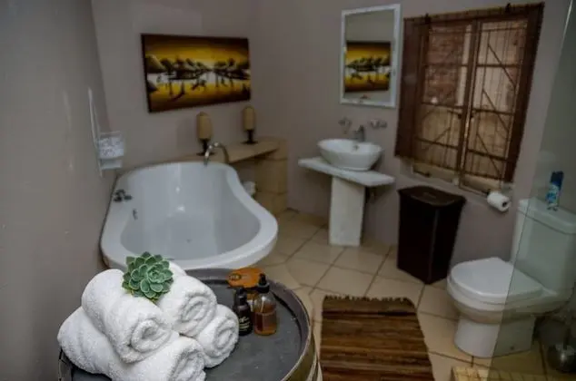 House Hornbill second room
