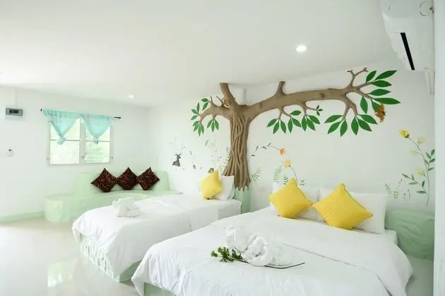 Family Room for 3