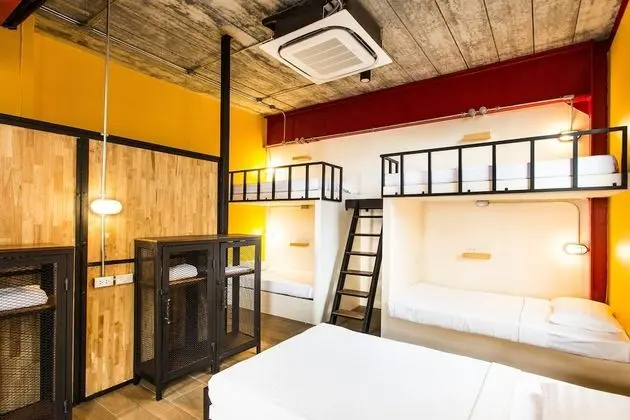 Basic Ortak Ranzalı Oda, Karma Ranzalı Oda, Ortak Banyo