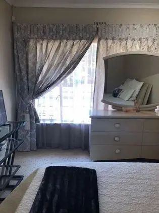 Deluxe Süit, Havuz Manzaralı