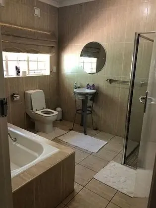Deluxe Süit, Havuz Manzaralı