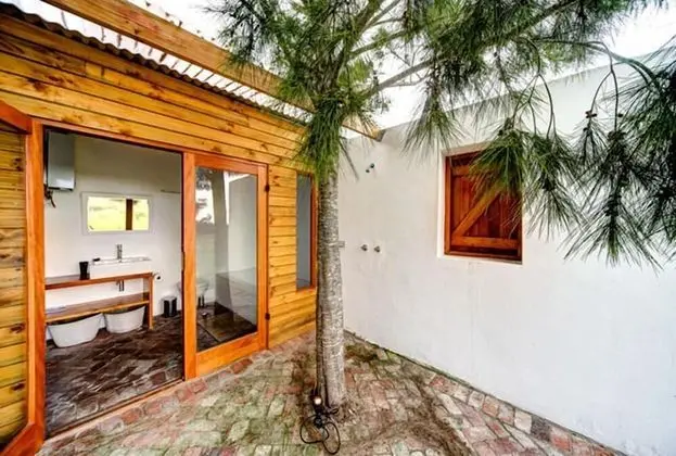 Ev, 2 Yatak Odası (Bush House)