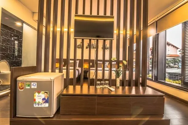 Üç Kişilik Oda, Balkon