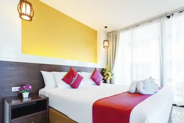 Deluxe Oda, 1 En Büyük (King) Boy Yatak, Şehir Manzaralı