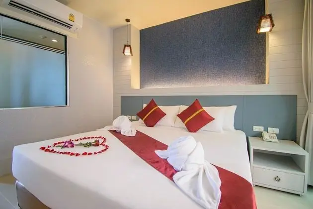 Deluxe Oda, 1 En Büyük (King) Boy Yatak, Şehir Manzaralı