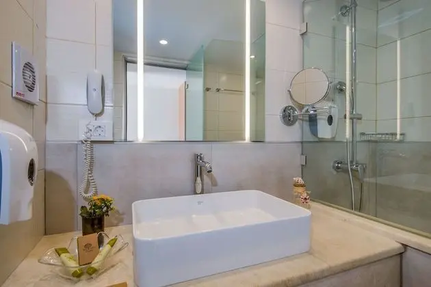 Oda, Kısmi Deniz Manzaralı (Maisonette)
