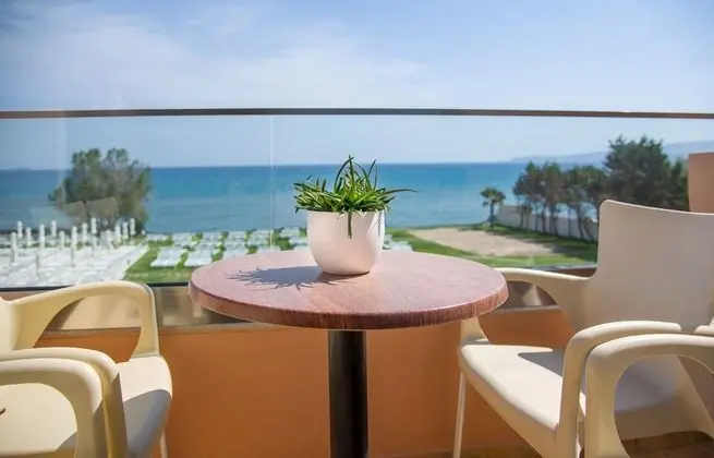 Superior Family Room Sea View