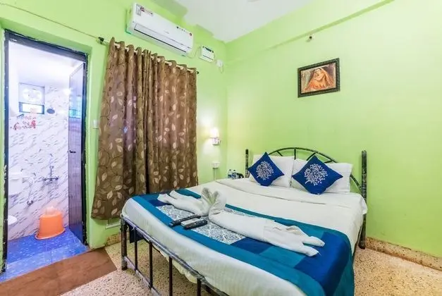 Basic Oda, 1 Büyük (Queen) Boy Yatak, Şehir Manzaralı, Plaj Kenarı