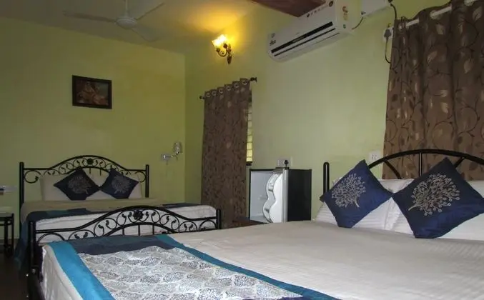 Family Dört Kişilik Oda, Birden Çok Yatak, Deniz Manzaralı (AC Room With 2 King Size Beds)