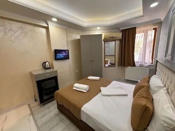 Standard Tek Büyük veya İki Ayrı Yataklı Oda