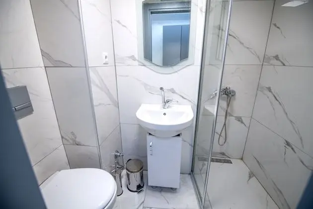 Tek Büyük Yataklı Oda