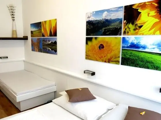 Tek Büyük veya İki Ayrı Yataklı Oda