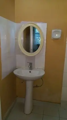 Economy Tek Büyük Yataklı Oda