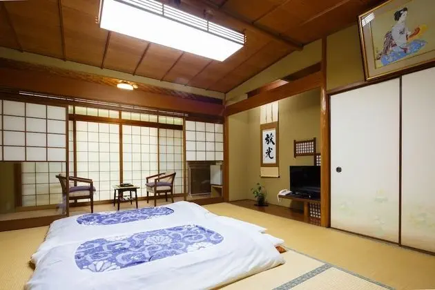 Traditional Oda (Japanese Style)
