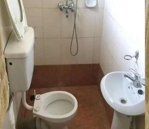 Tek Büyük veya İki Ayrı Yataklı Oda