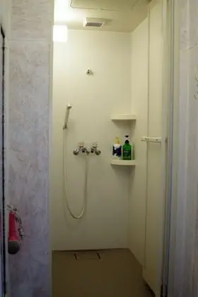Ortak Ranzalı Oda, Karma Ranzalı Oda