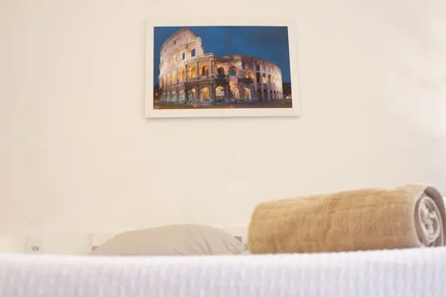 Traditional İki Ayrı Yataklı Oda