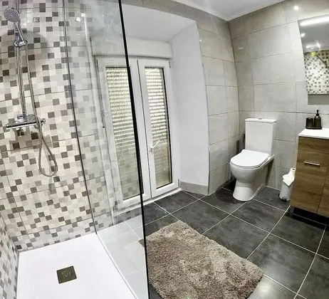 Deluxe Süit, Banyolu/Duşlu