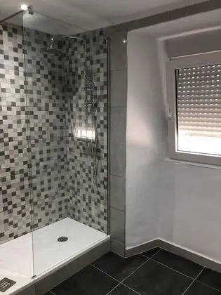 Tek Büyük Yataklı Oda, Banyolu/Duşlu