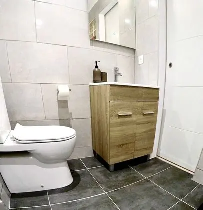 Tek Büyük Yataklı Oda, Banyolu/Duşlu