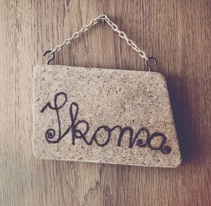 İki Ayrı Yataklı Oda, Ortak Banyo