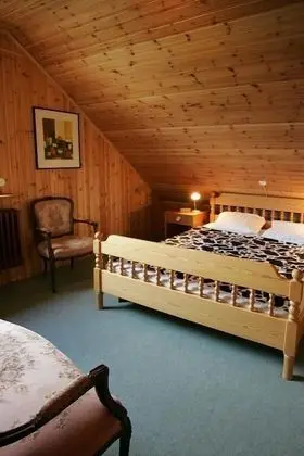 Tek Büyük Yataklı Oda, Ortak Banyo