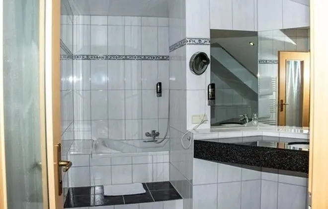 Tek Kişilik Oda