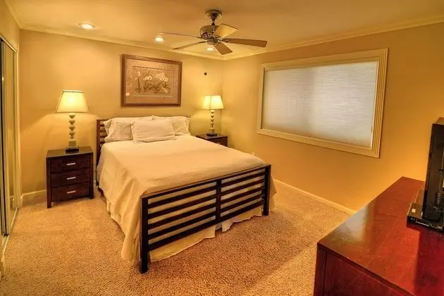 Ev (3 Bedrooms)