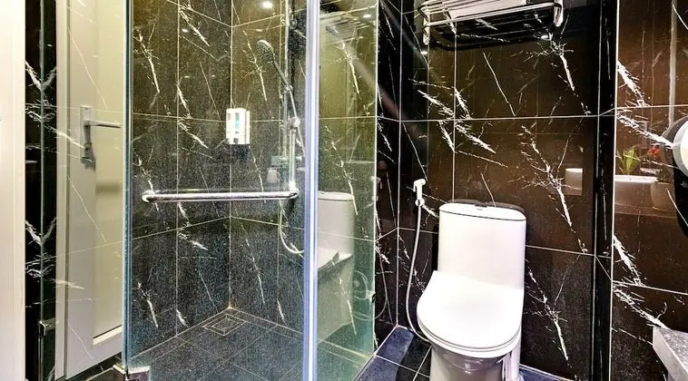 Design Tek Büyük Yataklı Oda