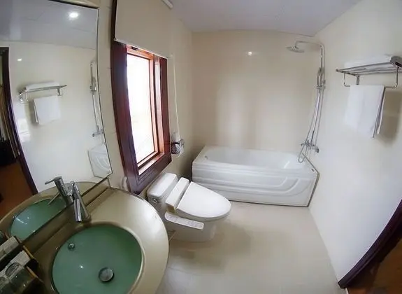 Deluxe Büyük Yataklı Tek Kişilik Oda, 1 Büyük (Queen) Boy Yatak, Bağlantılı Odalar, Şehir Manzaralı