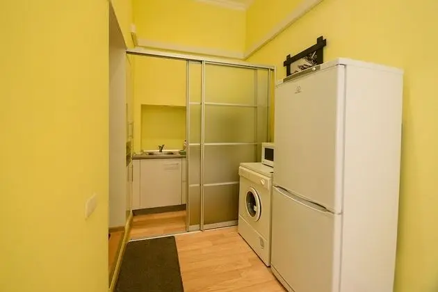 Standard Stüdyo (Mala Zhytomyrska Street 15A)