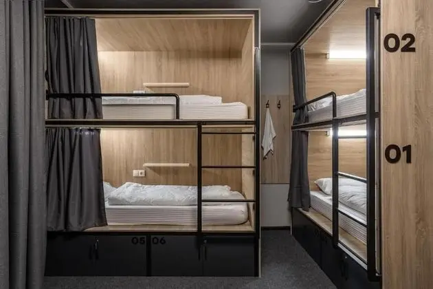 Comfort Ortak Ranzalı Oda, Sadece erkekler için