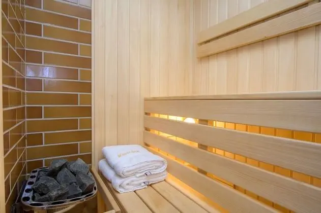 Deluxe Stüdyo, Sıcak Su Küveti