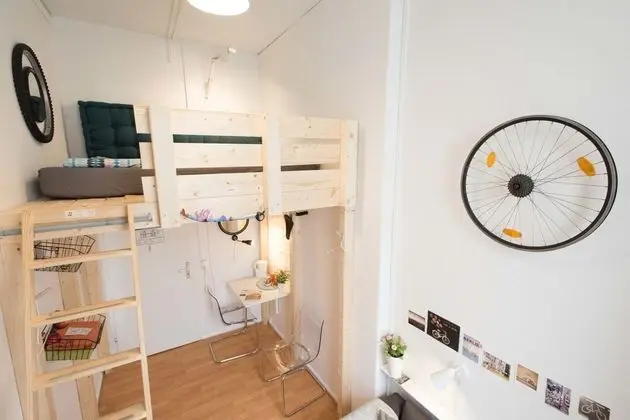 Büyük Yataklı Tek Kişilik Oda (bicycle room)