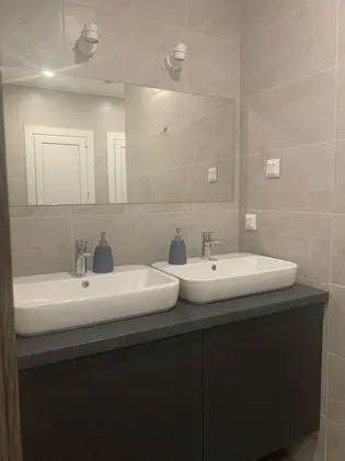 Basic Tek Büyük Yataklı Oda