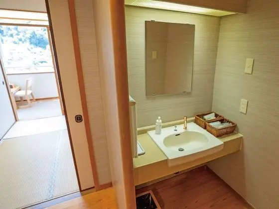 Traditional Oda, Ortak Banyo (Japanese Style, for 6 Guests)