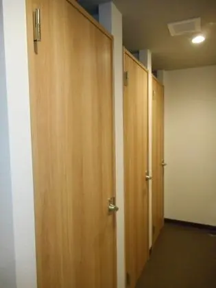 Standard Oda, Sadece erkekler için