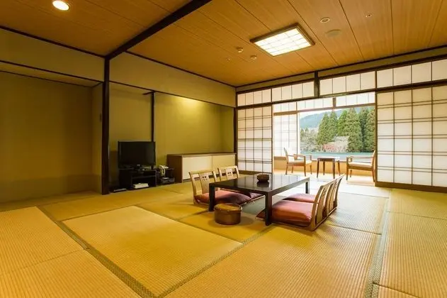 Traditional Oda (Japanese Style)