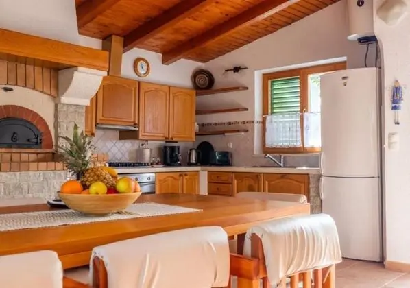 Apart Daire (Kike - 60 meters from the beach - A1()