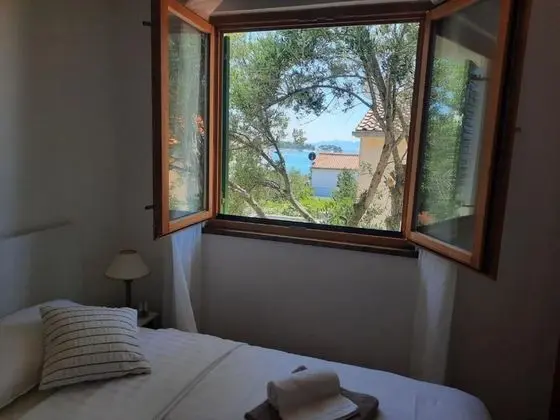 Apart Daire (Kike - 60 meters from the beach - A2()