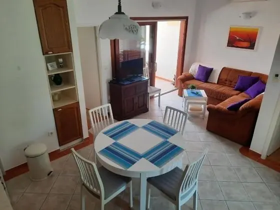 Apart Daire (Kike - 60 meters from the beach - A2()