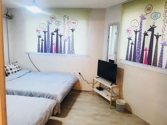 KiKi House 2