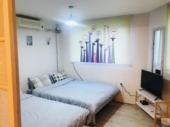 KiKi House 2