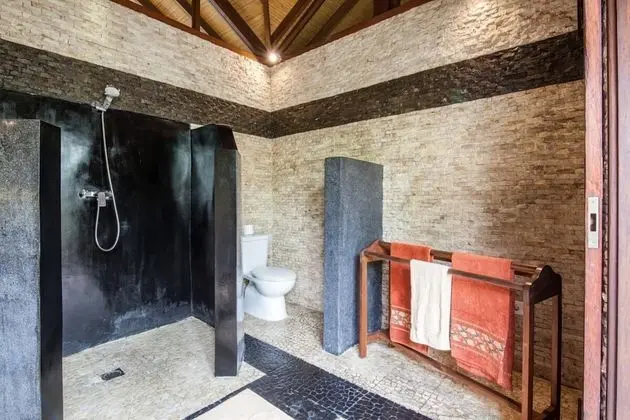Basic Villa, Birden Çok Yatak
