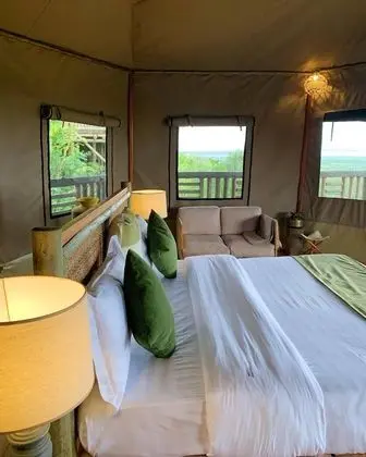 Luxury Tek Büyük Yataklı Oda, 1 Büyük (Queen) Boy Yatak, Göl Manzaralı, Göl Kenarı