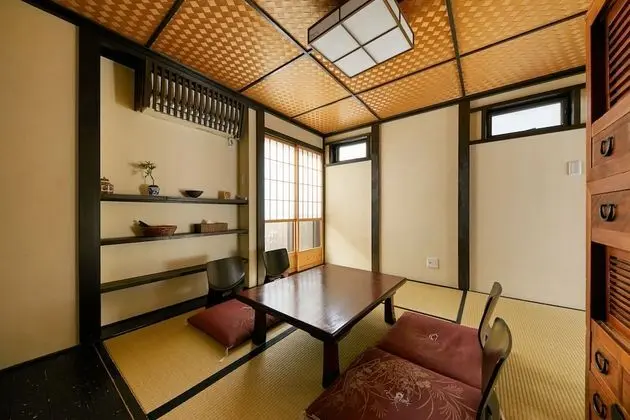 Traditional Sıra Ev (Japanese Style)