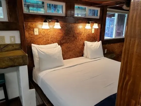 Standard Oda, 1 Büyük (Queen) Boy Yatak (Chalet Kilauea Hotel)